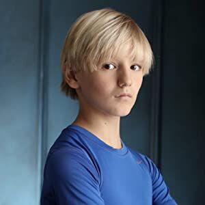 Official profile picture of Bradley Bundlie