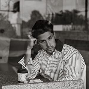 Official profile picture of Brandon Larracuente