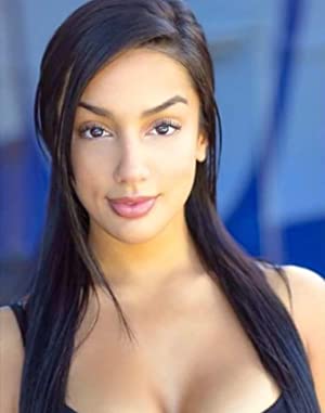 Official profile picture of Brittney Alger
