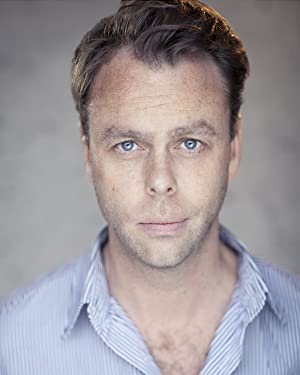 Official profile picture of Bruce Mackinnon