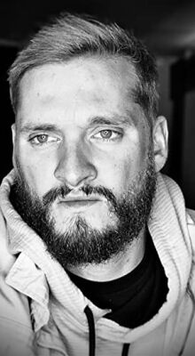 Official profile picture of Caleb Nix Hoffmann