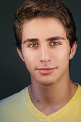 Official profile picture of Cameron August