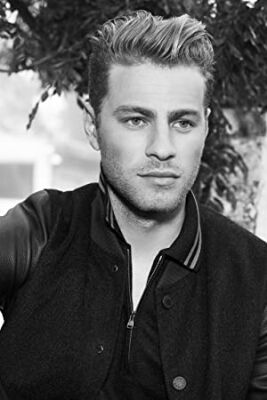 Official profile picture of Cameron Fuller