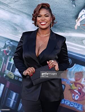 Official profile picture of Candace Nicholas-Lippman