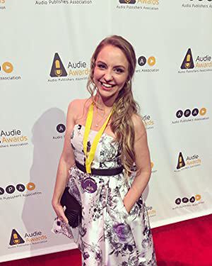 Official profile picture of Candice Moll