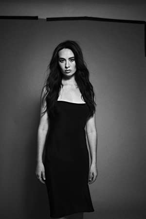 Official profile picture of Cara Gee