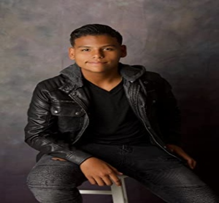 Official profile picture of Carlos Basil