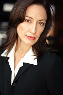 Official profile picture of Carol Abney