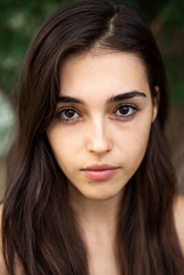 Official profile picture of Carolina Hilderbrand