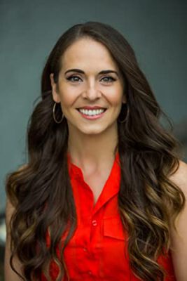 Official profile picture of Carolina Santos Read