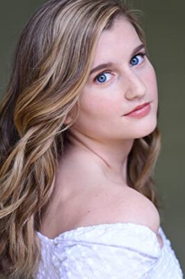 Official profile picture of Caroline Kelly