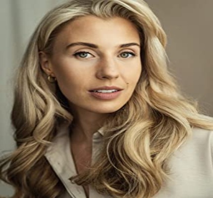 Official profile picture of Celinde Schoenmaker
