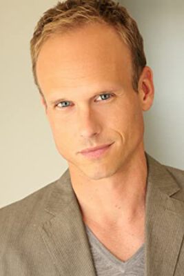 Official profile picture of Chad Mathews