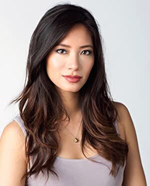 Official profile picture of Chantal Thuy