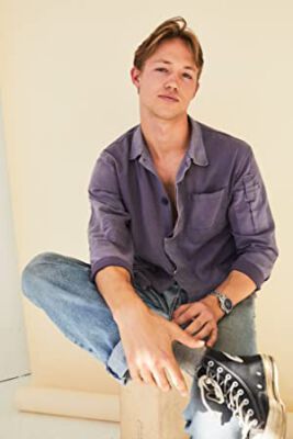 Official profile picture of Charles Alexander