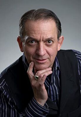 Official profile picture of Charles Schneider