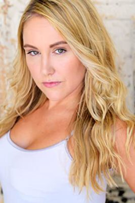 Official profile picture of Chloe Detrick