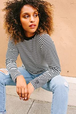 Official profile picture of Chloe Mason