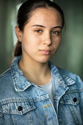 Official profile picture of Chloe Stannage