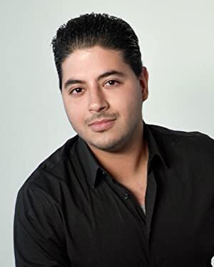 Official profile picture of Chris Barcia