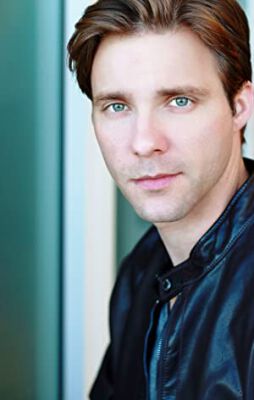 Official profile picture of Chris Bound