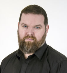 Official profile picture of Chris Dowling