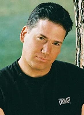 Official profile picture of Chris Guzzi