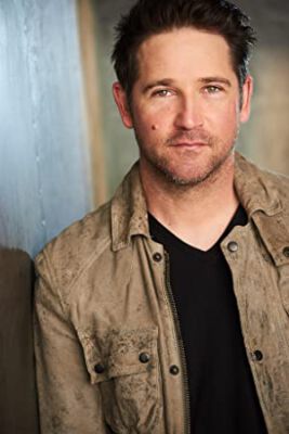Official profile picture of Chris Moir