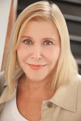 Official profile picture of Christina Lindsay