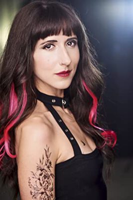 Official profile picture of Christina Marie Leonard