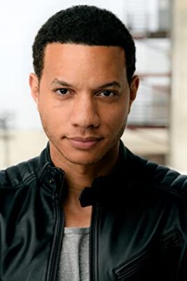 Official profile picture of Christopher Allen