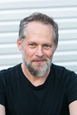 Official profile picture of Chuck Huber