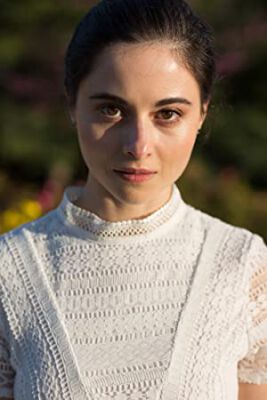 Official profile picture of Claire Kniaz