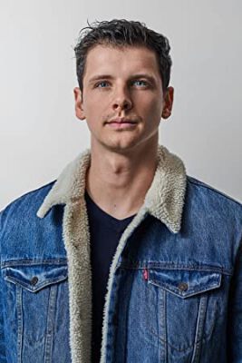 Official profile picture of Clayton Grover