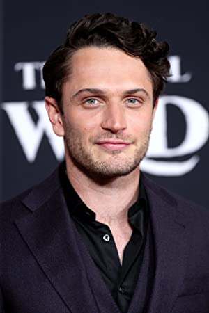 Official profile picture of Colin Woodell