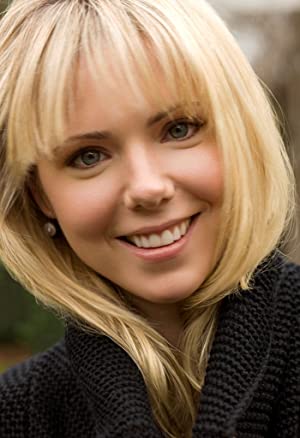 Official profile picture of Collette Wolfe