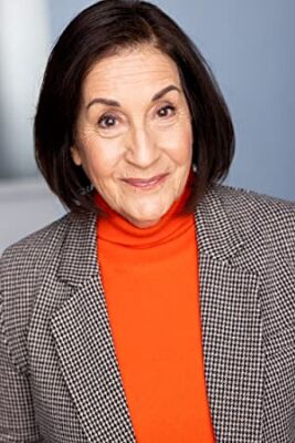 Official profile picture of Connie Nelson