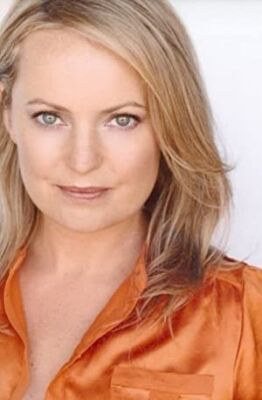 Official profile picture of Courtney Jones