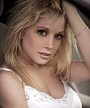 Official profile picture of Courtney Peldon