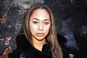 Official profile picture of Courtney Wax