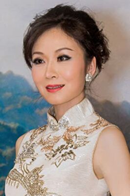 Official profile picture of Crystal J. Huang