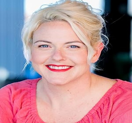Official profile picture of Crystal White DuPerron