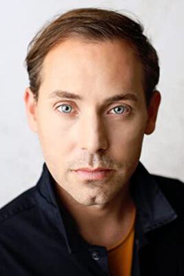 Official profile picture of Dakota Kennedy