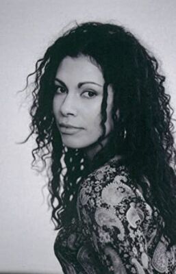 Official profile picture of Daniela Lavender