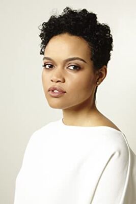 Official profile picture of Danielle Davenport