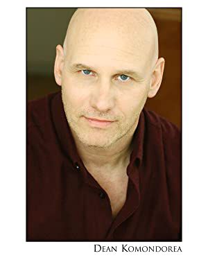 Official profile picture of Dean Komondorea