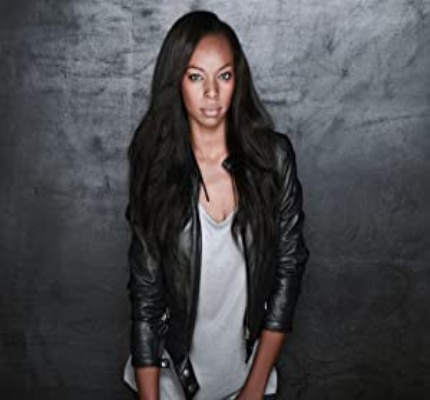 Official profile picture of Deidre Cross