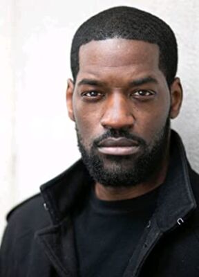 Official profile picture of Derek Roberts