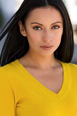 Official profile picture of Desiree Medellin