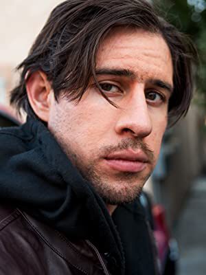 Official profile picture of Eddie Navarro